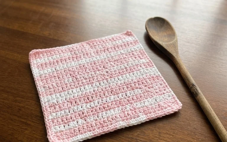 Easy Crochet Dishcloth Pattern – Free Beginner Tutorial